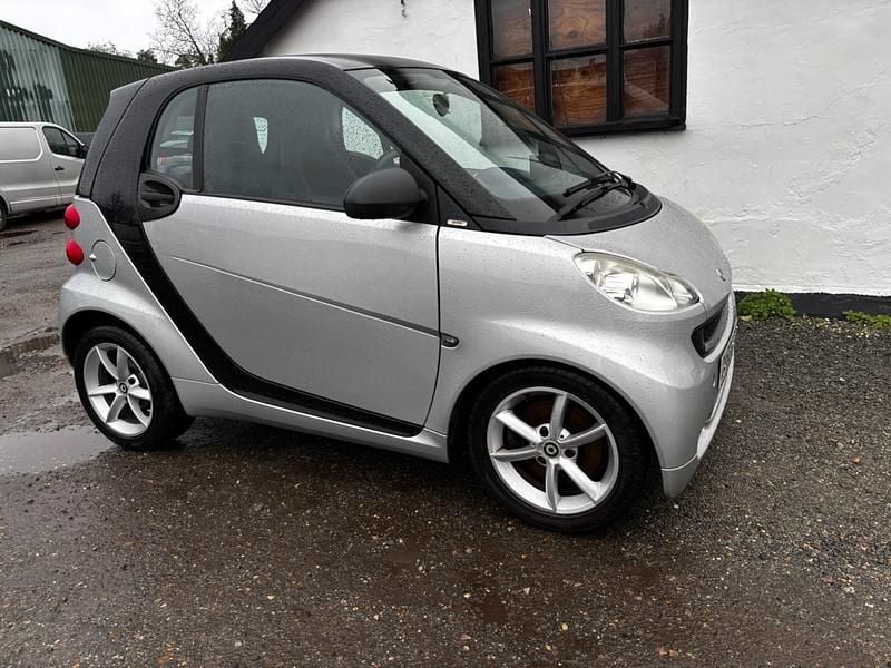 Silver Used 2010 Smart ForTwo Coupé Pulse Coupe | £2,995 (Fair price) - Image 1/4