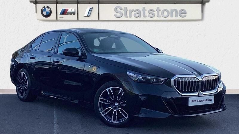 Black Used 2024 BMW 520 M Sport | £36,950 (Good price) - Image 1/3