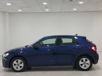 Used Audi A1 Design 95 HP (69 kW) 2023 Blue SUV