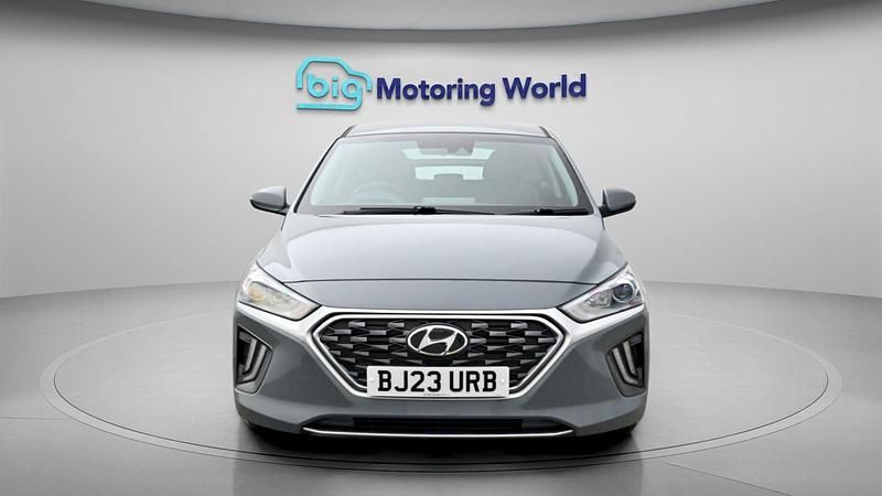 Used Hyundai Ioniq SE 141 HP (103 kW) 2022 Grey Hatchback