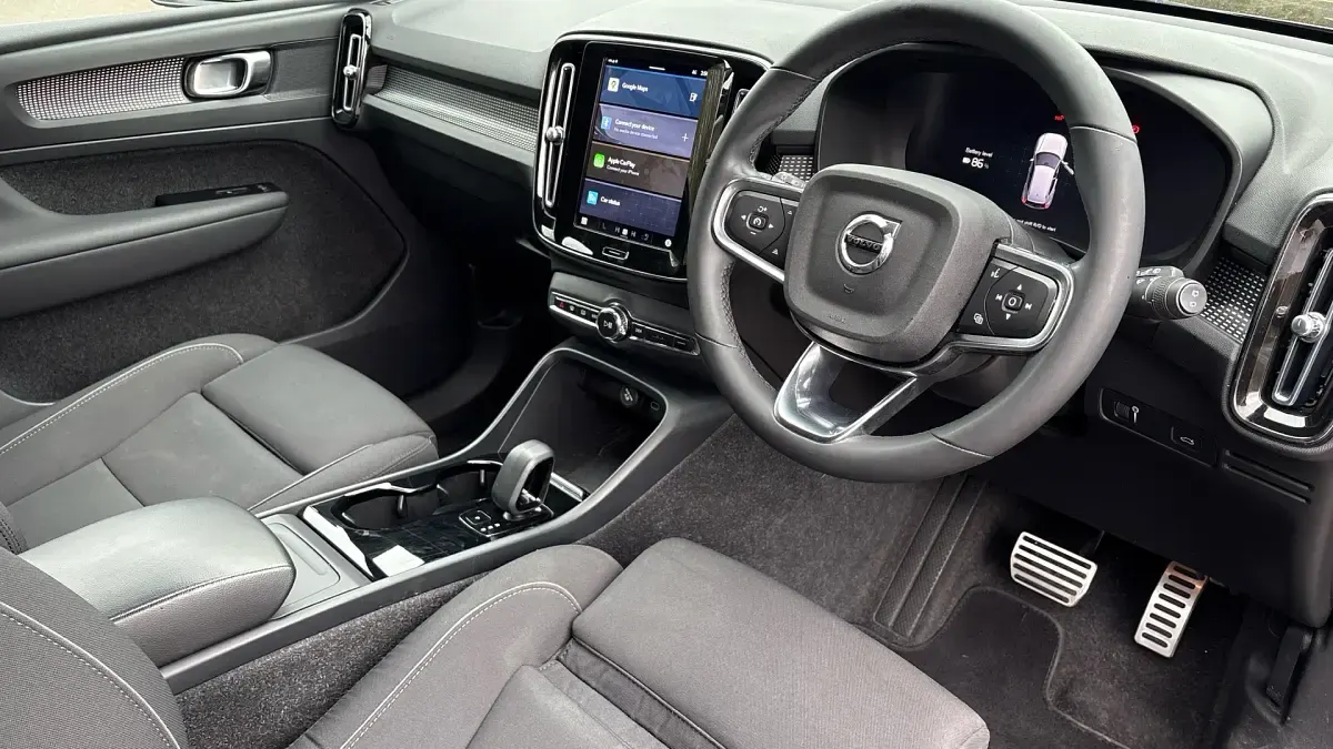 Used Volvo XC40 Plus 300 kW (408 HP) 2021 Black SUV