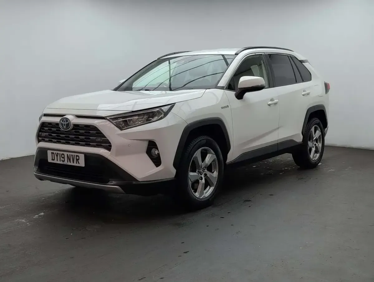 Used Toyota RAV4 Hybrid Design 2019 White SUV