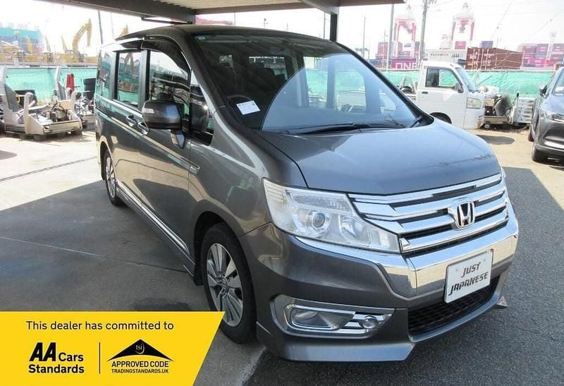 Grey Used 2013 Honda Stepwgn S MPV | £11,999 (Fair price) - Image 1/4