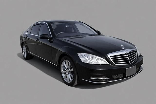 Black Used 2011 Mercedes S550 Sedan | £15,995 - Image 1/2
