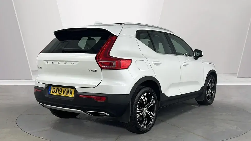 Usado Volvo XC40 Inscription 188 CV (138 kW) 2019 Blanco SUV