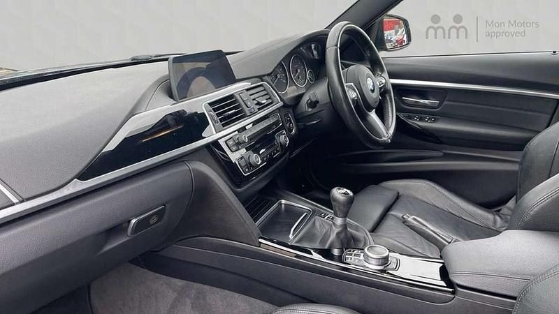 Used BMW 320 M Sport 180 HP (132 kW) 2018 Grey Sedan