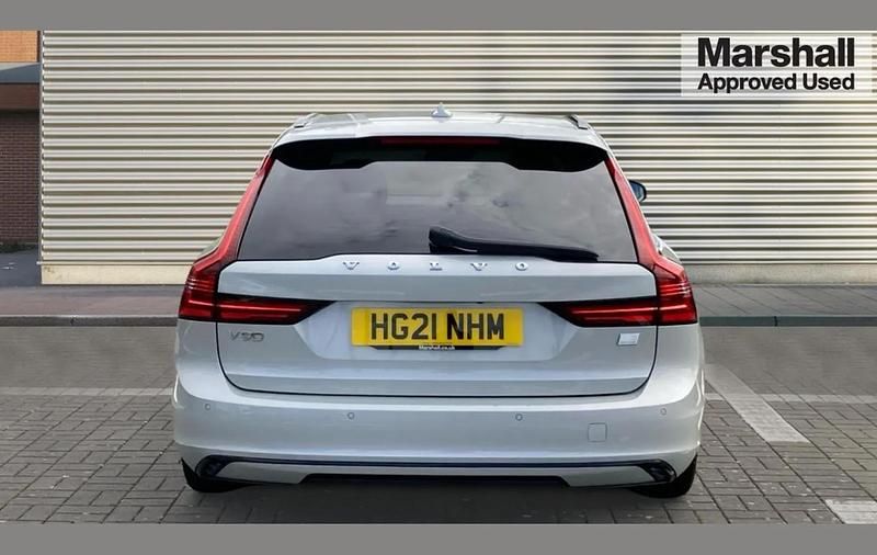 Used Volvo V90 R-Design 340 HP (250 kW) 2021 Gold Estate