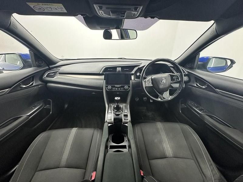 Used Honda Civic Sport 182 HP (133 kW) 2018 Blue Hatchback