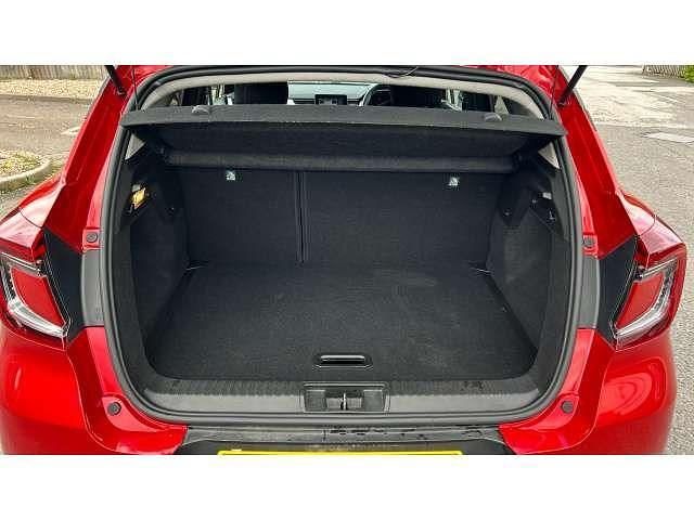 Used Renault Captur Iconic 95 HP (69 kW) 2021 Other SUV