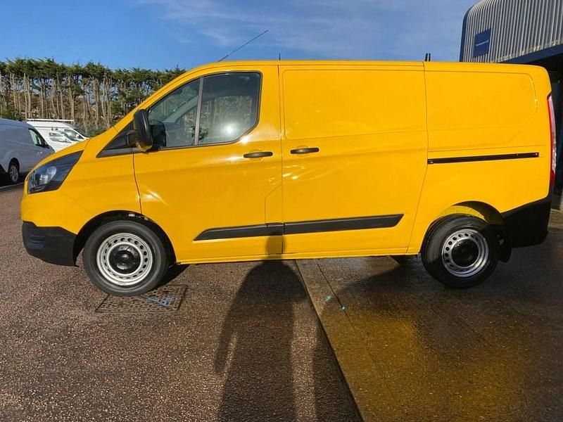 Used Ford Transit Custom S 2022 Yellow Van