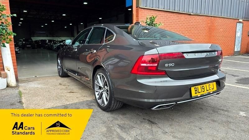 Used Volvo S90 Inscription 190 HP (139 kW) 2019 Grey Sedan
