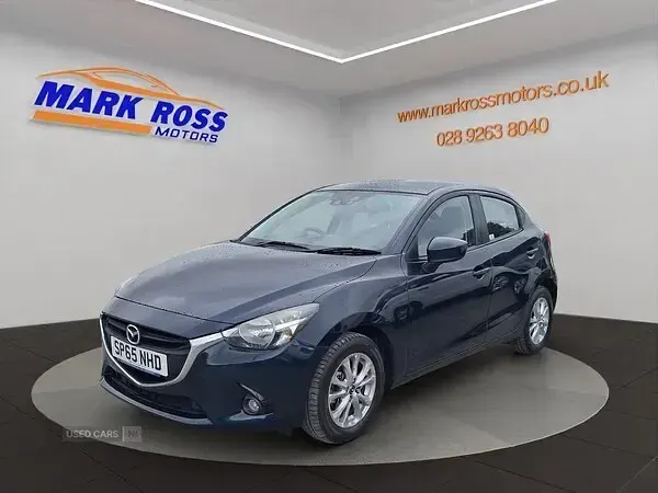 Used Mazda 2 90 HP (66 kW) 2015 Blue Hatchback