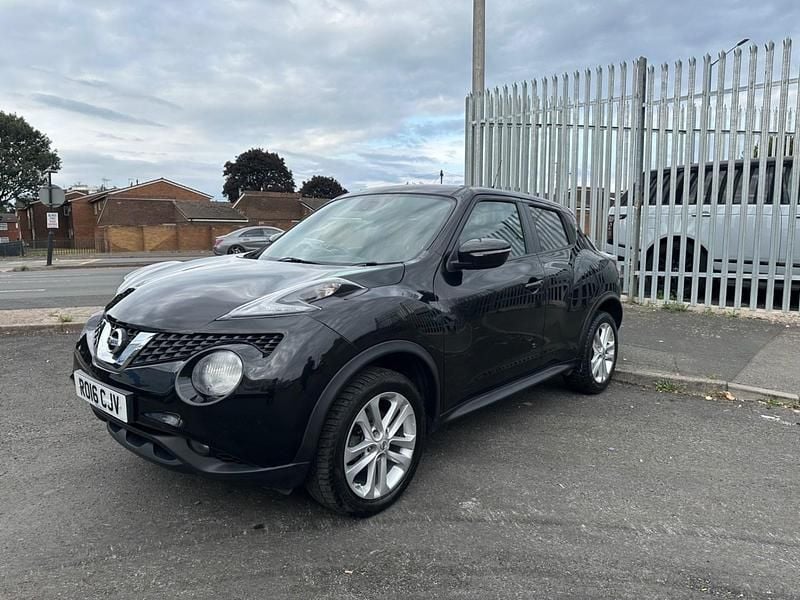 Black Used 2016 Nissan Juke N-Connecta SUV | £5,150 (Good price) - Image 1/4