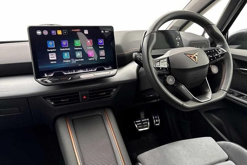 Used Cupra Born e-Boost 169 kW (231 HP) 2025 Blue Hatchback