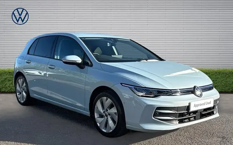 Second-hand VW Golf VIII Match 150 CP (110 kW) 2025 Hatchback