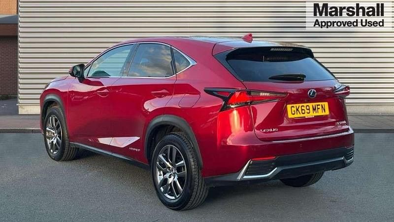 Used Lexus NX300h 197 HP (144 kW) 2019 Red SUV