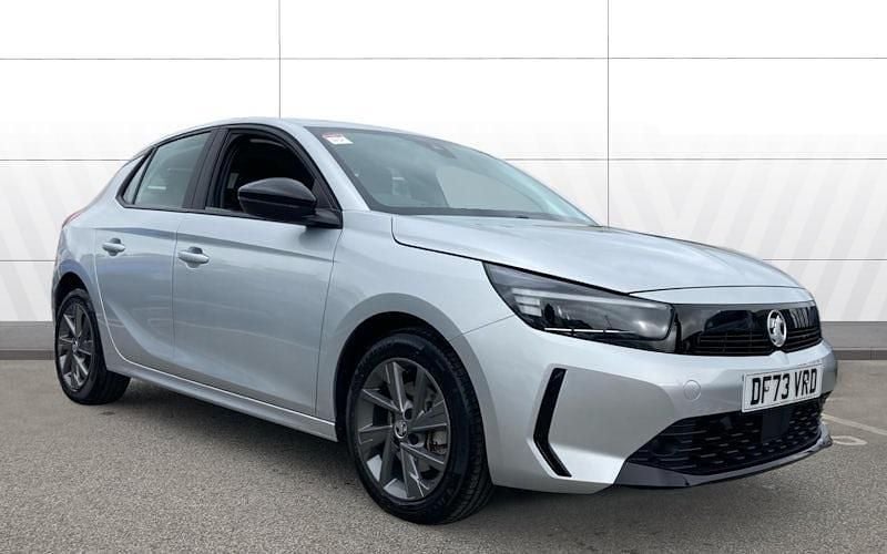 Used Vauxhall Corsa Design Edition 101 HP (74 kW) 2025 Hatchback