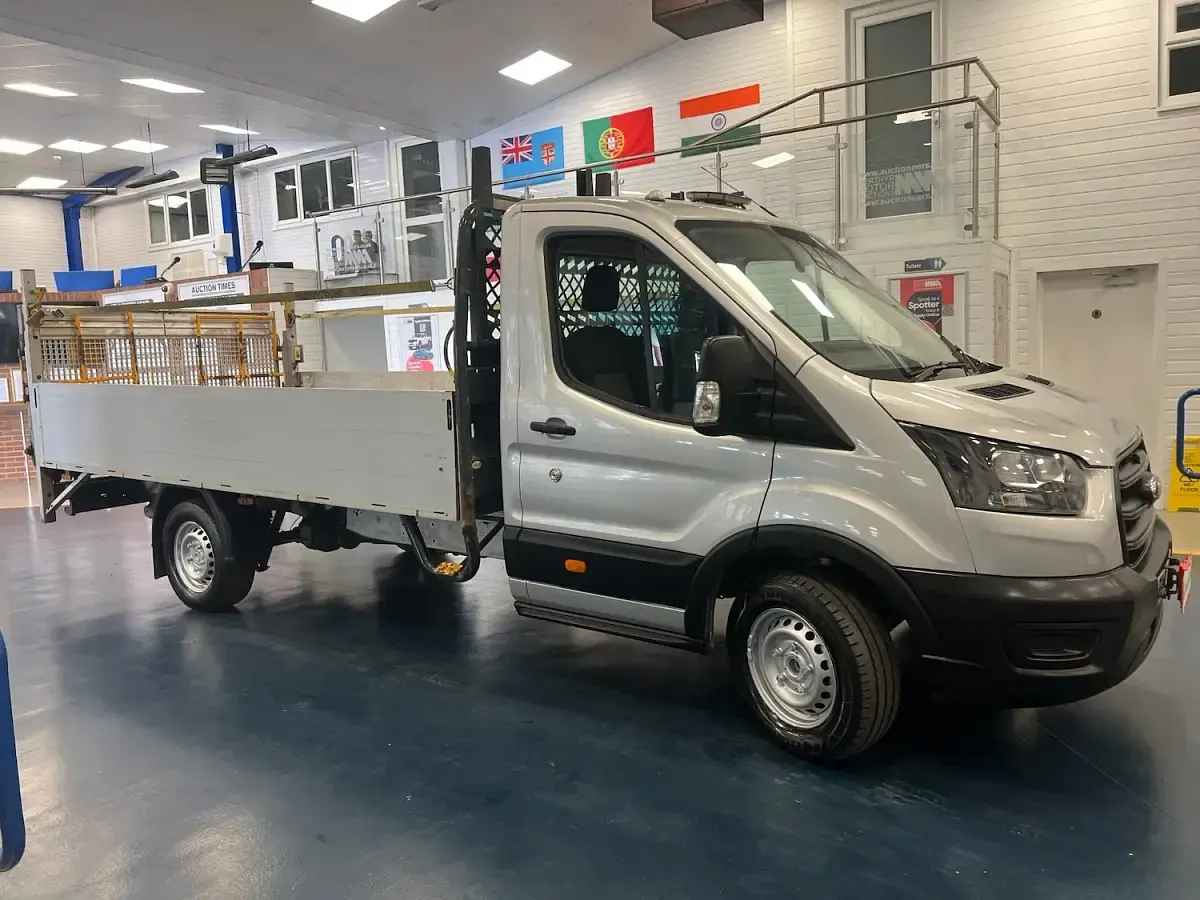 Used Ford Transit 130 HP (95 kW) 2023 Silver