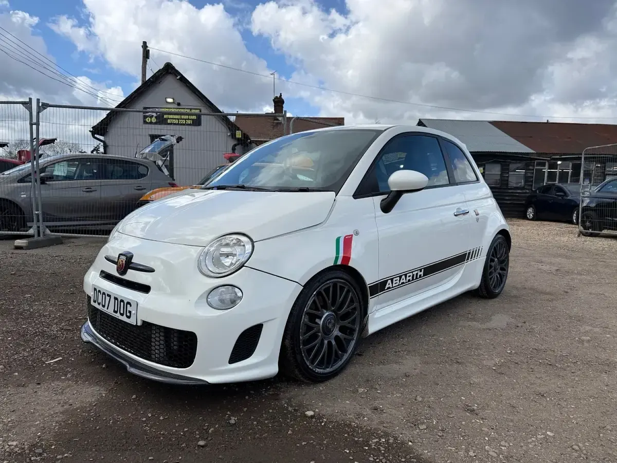 Used Abarth 595 140 HP (102 kW) 2016 White Hatchback