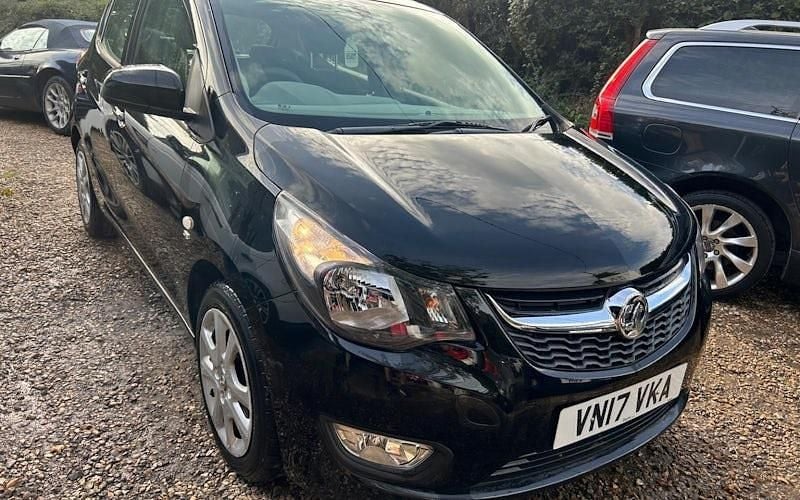 Red Used 2017 Vauxhall Viva Hatchback | £3,995 (Fair price) - Image 1/4