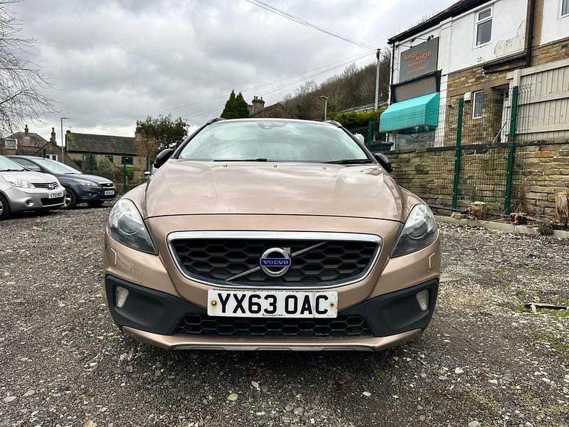 Used Volvo V40 2013 Bronze Hatchback