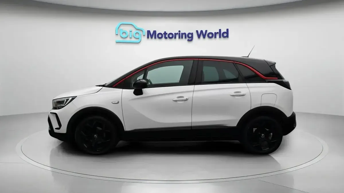 Used Vauxhall Crossland GS Line 2022 White SUV