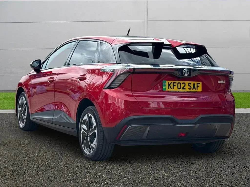 Used MG MG3 106 HP (77 kW) 2023 Red Hatchback