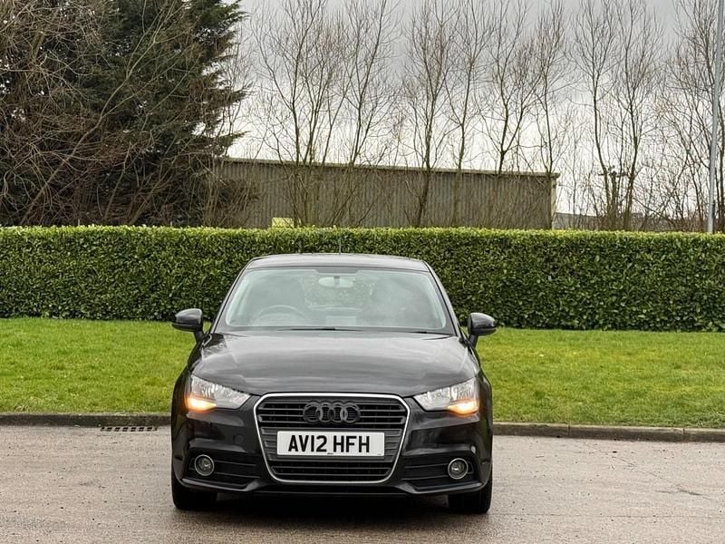 Used Audi A1 Sportback 86 HP (63 kW) 2012 Black Hatchback