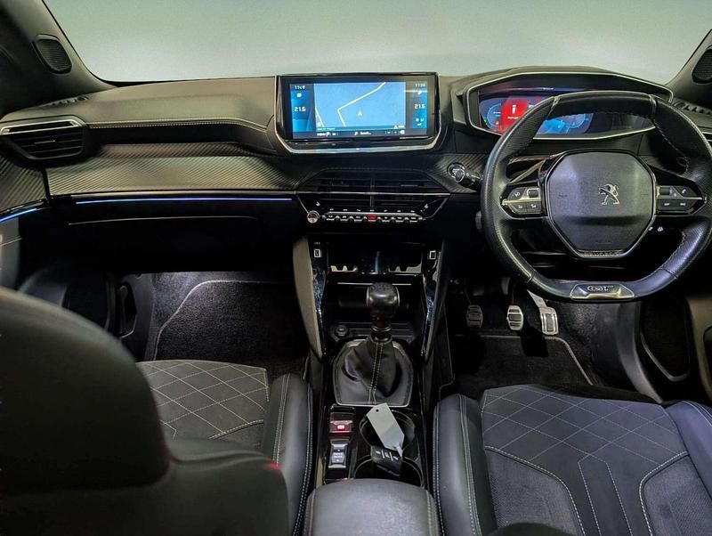 Used Peugeot 2008 Premium 2021 Orange SUV