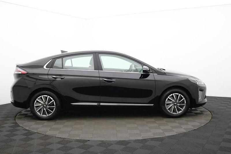 Used Hyundai Ioniq Premium 100 kW (136 HP) 2022 Black Hatchback