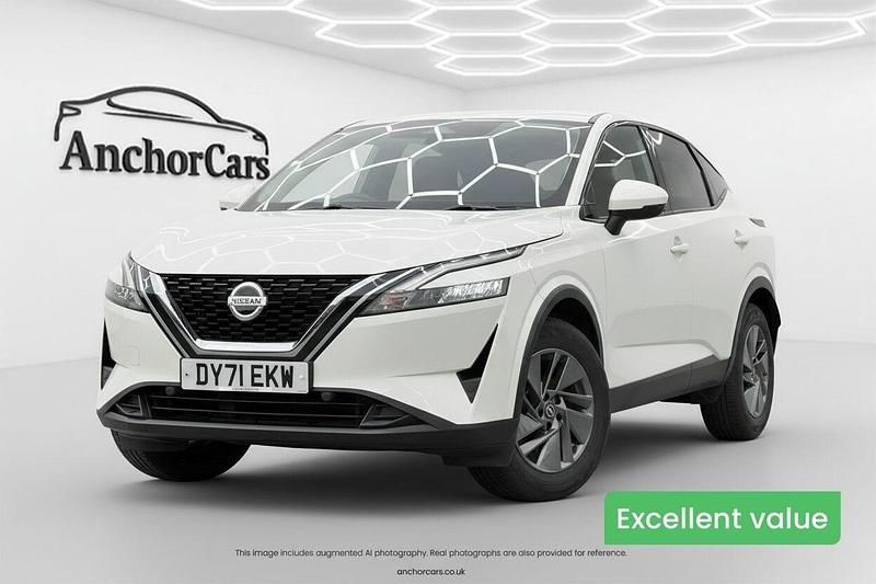 White Used 2021 Nissan Qashqai Acenta Premium SUV | £12,850 (Fair price) - Image 1/4