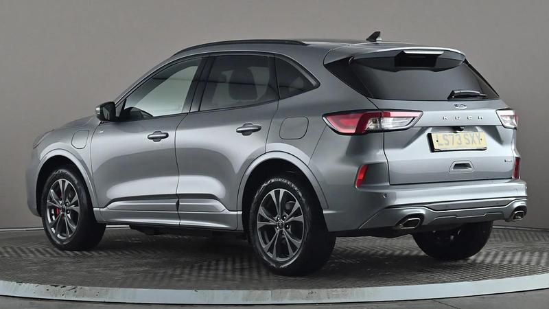 Used Ford Kuga ST-Line 225 HP (165 kW) 2023 Silver SUV
