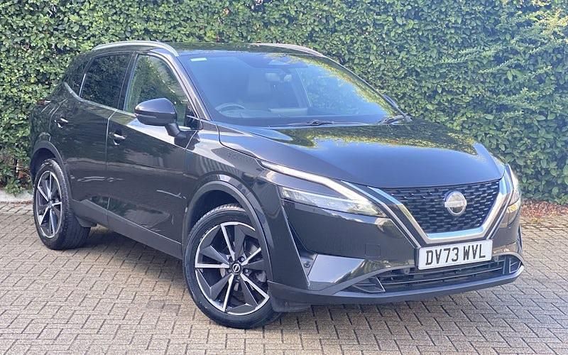 Used 2022 Nissan Qashqai Tekna SUV | £20,599 (Expensive) - Image 1/4