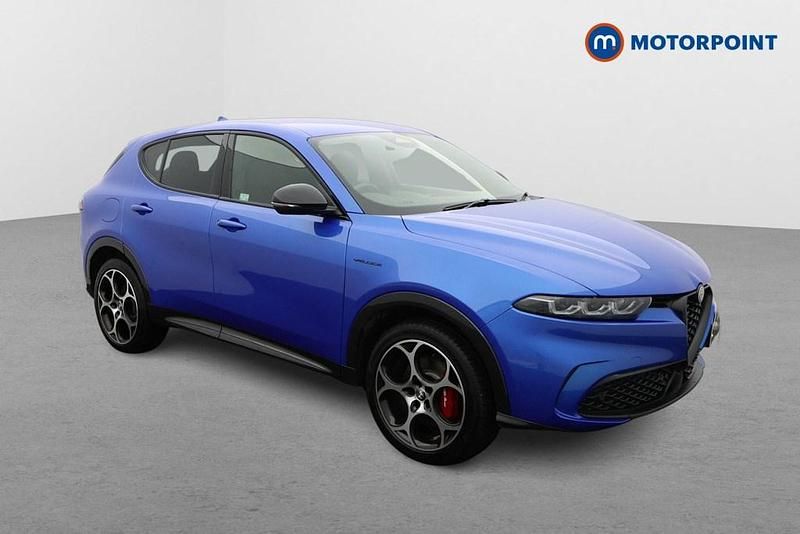Blue Used 2023 Alfa Romeo Tonale Veloce SUV | £25,199 (Good price) - Image 1/4