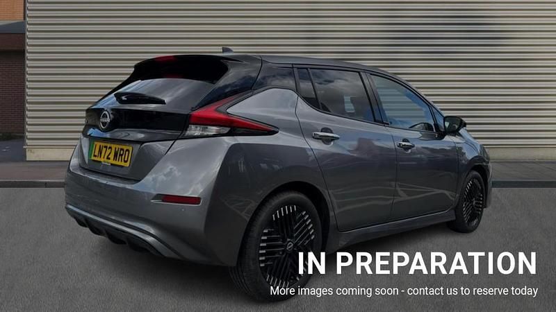 Used Nissan Leaf Tekna 110 kW (150 HP) 2022 Grey Hatchback