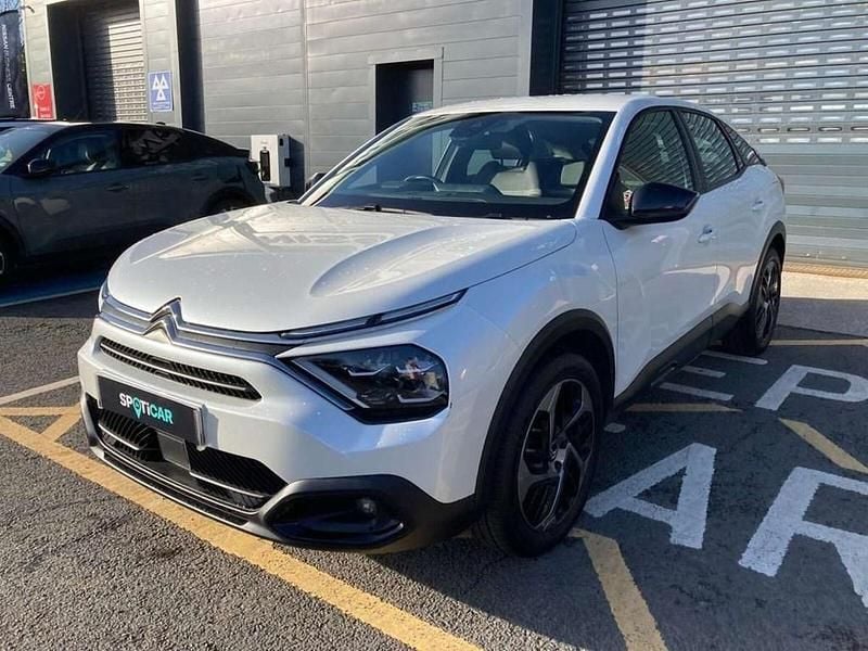 Used Citroën C4 PureTech 128 HP (94 kW) 2023 White SUV