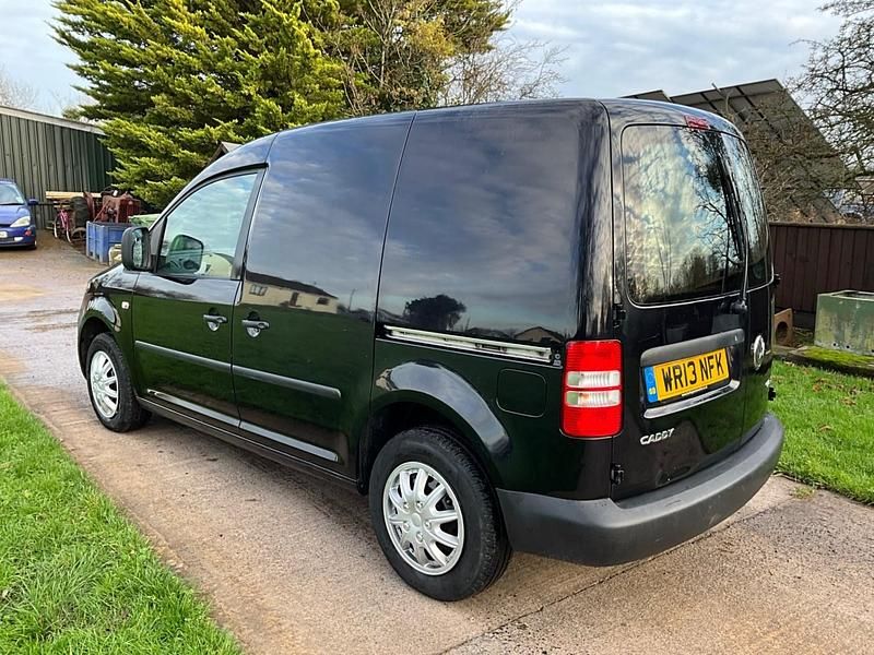 Used VW Caddy 75 HP (55 kW) 2013 Black MPV