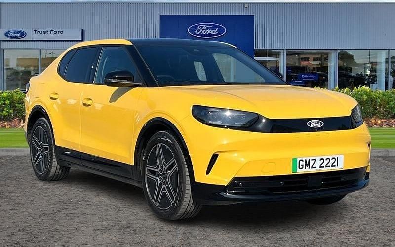 Used 2025 Ford Capri Premium Estate | £40,355 - Image 1/4