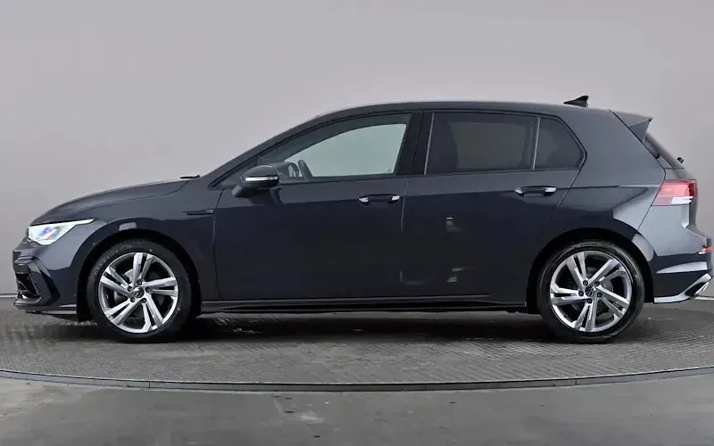 Used VW Golf VIII R-line 131 HP (96 kW) 2024 Grey Hatchback