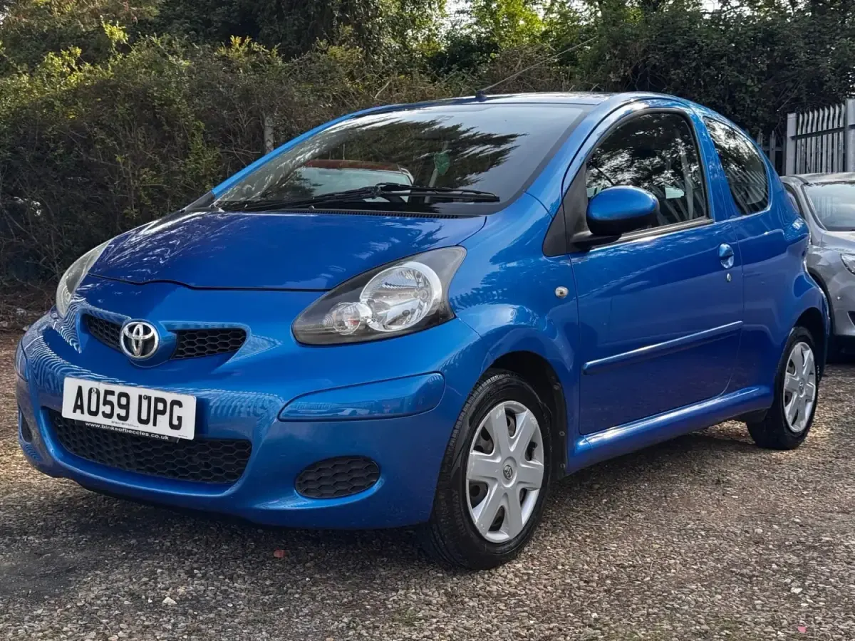 Usado Toyota Aygo 2009 Azul Citadino