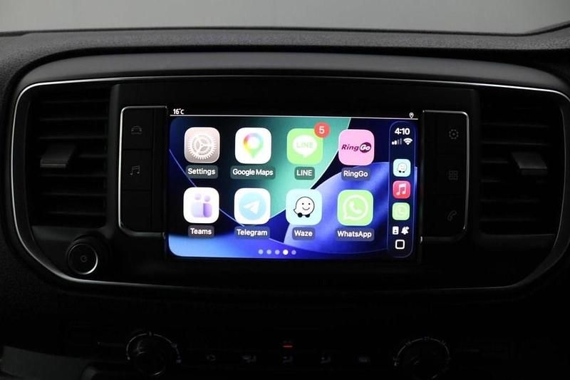 Used Toyota Proace 140 HP (102 kW) 2022 Grey MPV