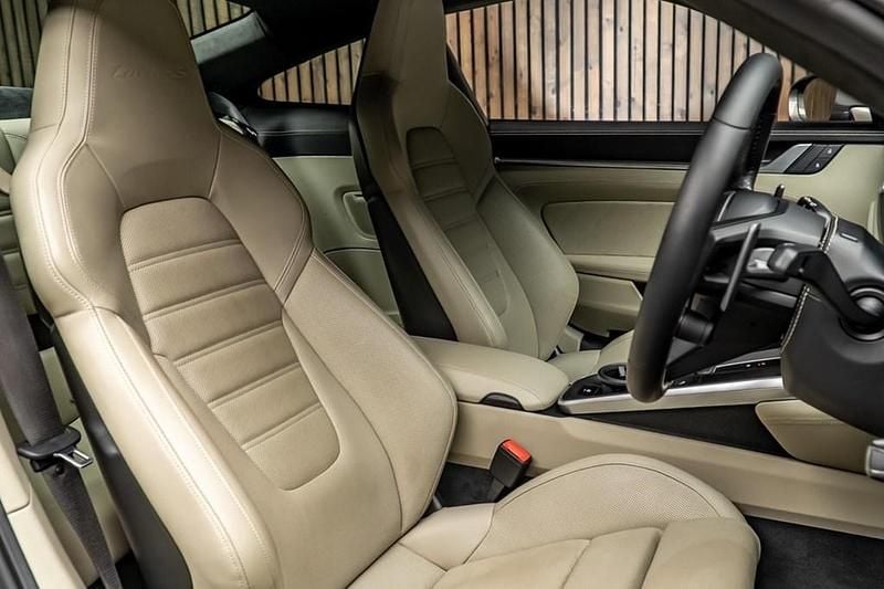 Used Porsche 911 Turbo S 650 HP (478 kW) 2022 Green Coupe