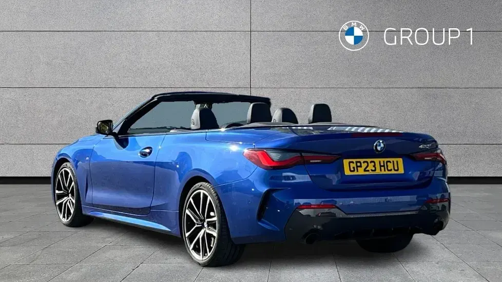 Usado BMW 420 M Sport 192 HP (141 kW) 2023 Azul Cabrios