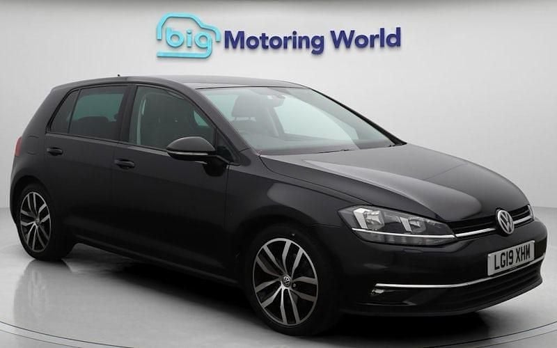 Used 2020 VW Golf VII GT Hatchback | £14,500 (Good price) - Image 1/4