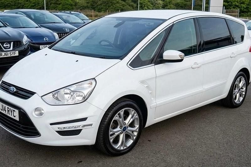 Used Ford S-MAX Titanium 163 HP (119 kW) 2014 White MPV
