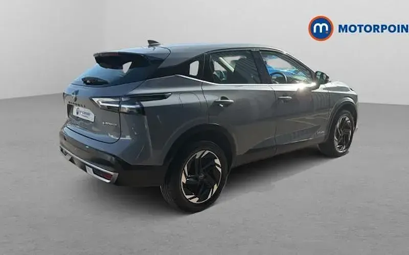 Used Nissan Qashqai Acenta Premium 190 HP (139 kW) 2024 Grey SUV