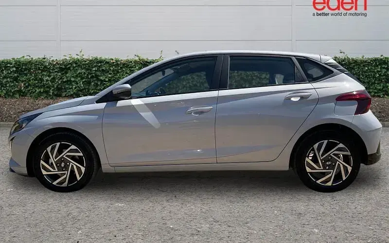 New Hyundai i20 90 HP (66 kW) 2026 Grey Hatchback