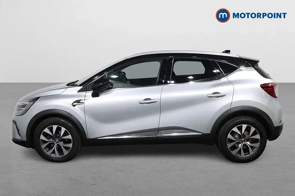 Used Renault Captur Version S 140 HP (102 kW) 2021 Grey/black SUV