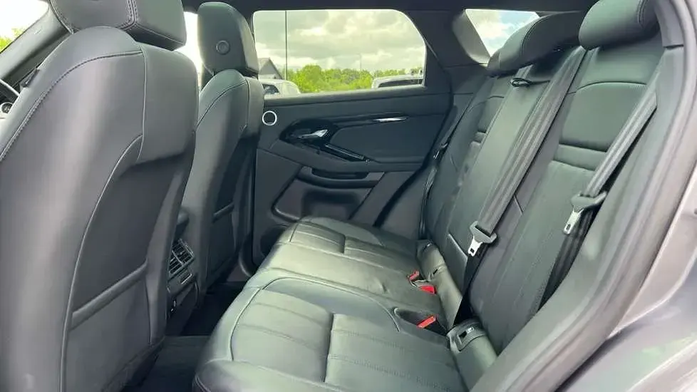 Used Land Rover Range Rover evoque SE Dynamic 269 HP (197 kW) 2025 Metallic  eiger grey SUV