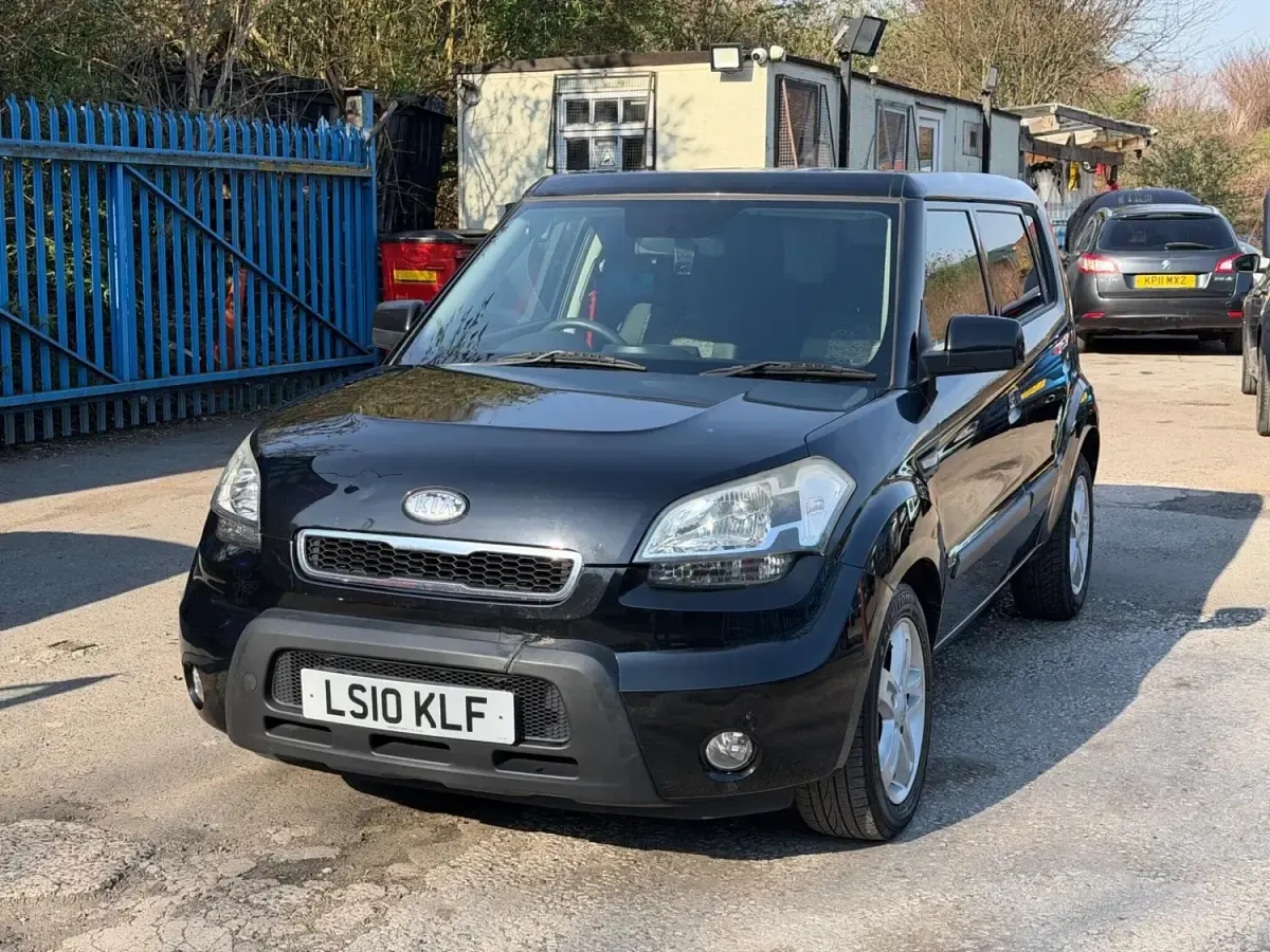 Used Kia Soul 126 HP (92 kW) 2010 Black SUV